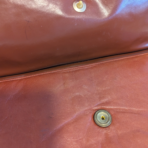 Vintage Made in Canada Brown Leather Handbag - Picture 5 of 12